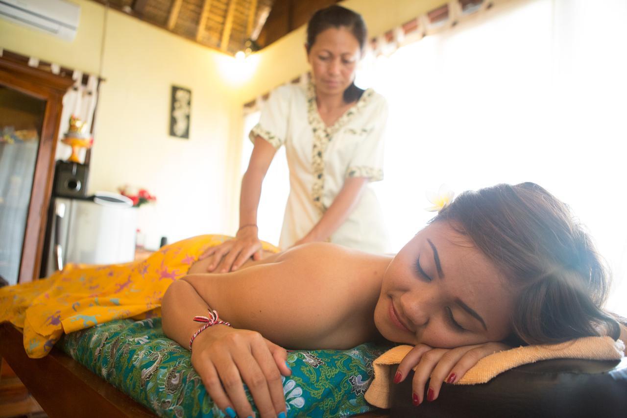 D'Coin Lembongan Hotel Ngoại thất bức ảnh